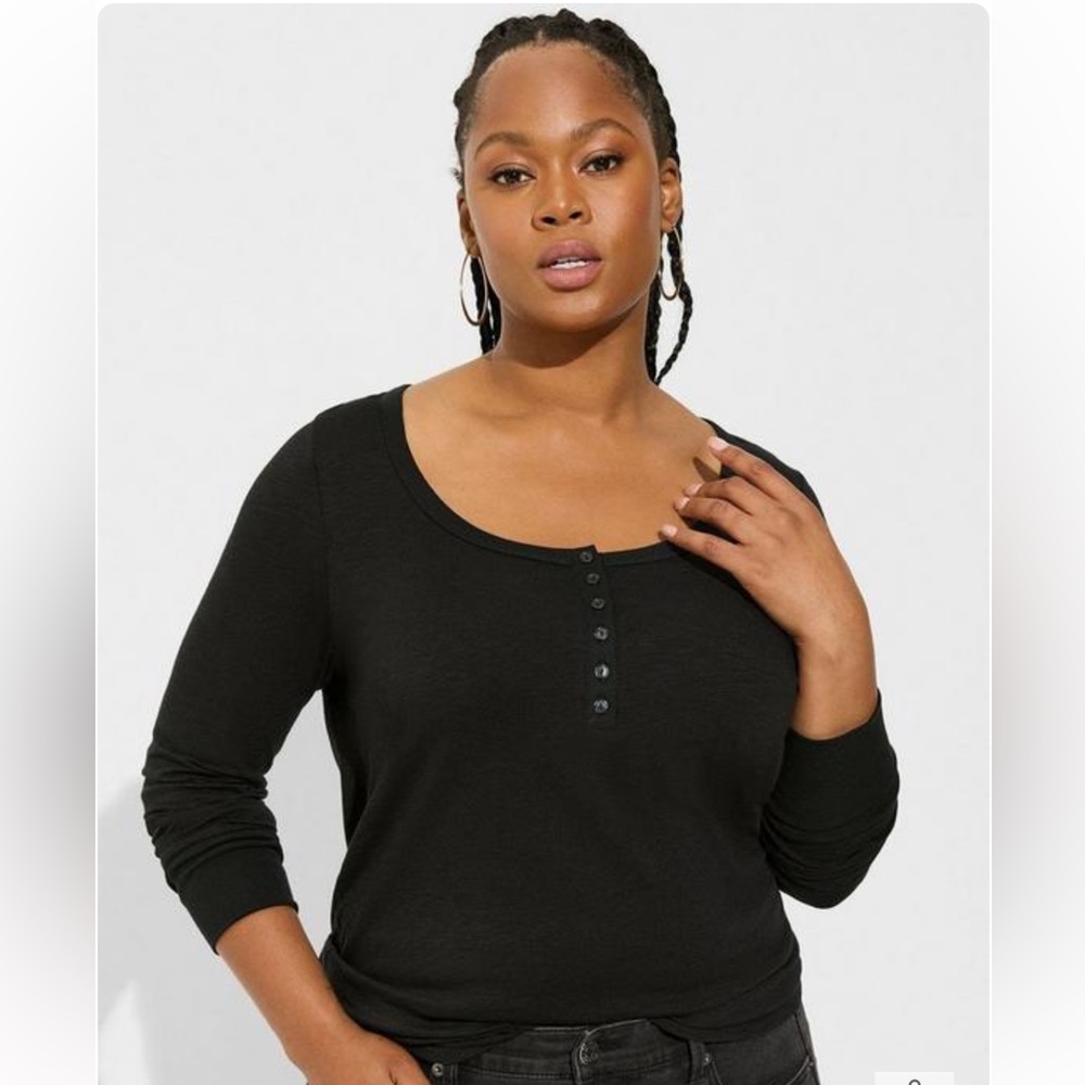 NWT Torrid Super Soft Slub Scoop Neck Long Sleeve Henley Size 1